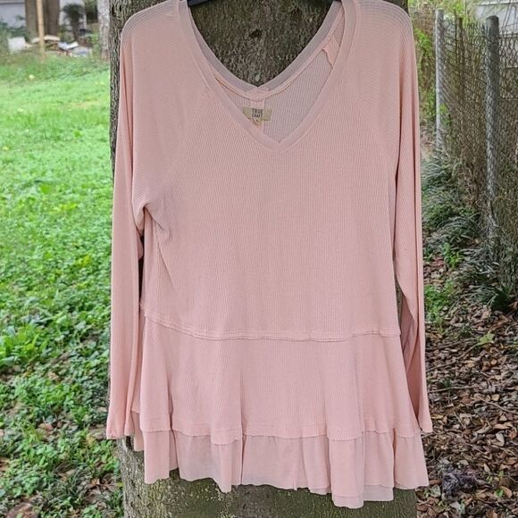True craft light pink long frill blouse - Picture 2 of 5